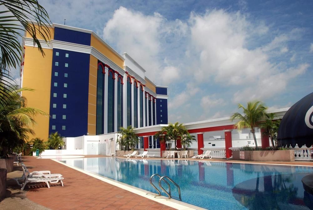 Berjaya Waterfront Hotel Johor Bahru Exterior foto